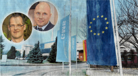 Bild: Sascha Erler (links) und Lars Mudra �u�ern sich zum Aus der Glasmanufaktur Brandenburg GmbH (GMB) in Tschernitz und den m�glichen Konsequenzen f�r die Absicherung der Region. Foto; Marcel Laggai,