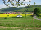 Das Ohmgebirge, dessen sdstliche Auslufer die Bleicherder Berge sind, liegt im Landkreis Eichsfeld an der Nahtstelle zum Landkreis Nordhausen. Es befindet sich zwischen Weienborn-Lderode im Norden, Bleicherode im Sdosten, Worbis im Sden und Teistu